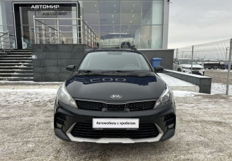 Подержанный автомобиль Kia Rio Hatchback 2021 года (2 фото)