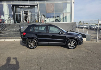 Подержанный автомобиль Volkswagen Tiguan 2012 года (4 фото)