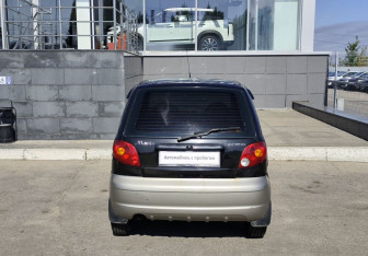 Подержанный автомобиль Daewoo Matiz 2008 года (6 фото)