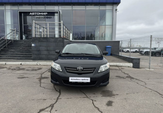 Подержанный автомобиль Toyota Corolla Sedan 2008 года (2 фото)
