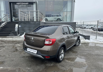 Подержанный автомобиль Renault Logan Sedan 2021 года (5 фото)