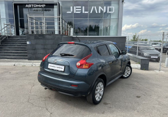 Подержанный автомобиль Nissan Juke 2013 года (5 фото)