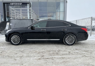 Подержанный автомобиль Hyundai Equus 2014 года (8 фото)