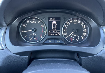 Подержанный автомобиль Skoda Rapid Liftback 2014 года (9 фото)