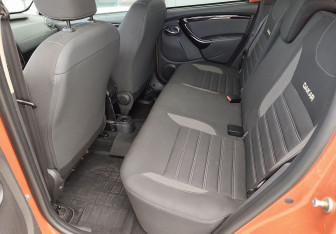 Подержанный автомобиль Renault Duster 2018 года (12 фото)