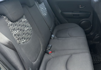 Подержанный автомобиль Kia Soul 2011 года (12 фото)