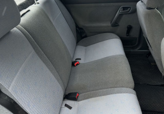 Подержанный автомобиль LADA (ВАЗ) 2112 2008 года (12 фото)