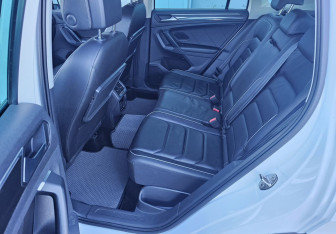 Подержанный автомобиль Volkswagen Tiguan 2018 года (12 фото)