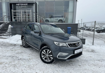 Подержанный автомобиль Geely Atlas 2021 года (3 фото)