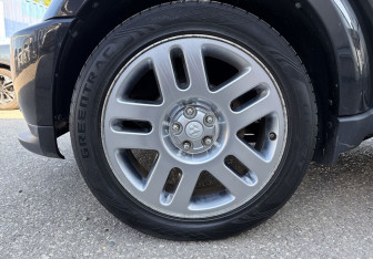 Подержанный автомобиль Dodge Nitro 2007 года (14 фото)