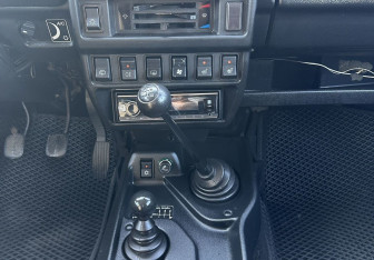 Подержанный автомобиль LADA (ВАЗ) 2121 (4x4) 2016 года (11 фото)