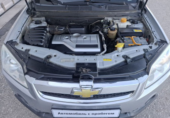Подержанный автомобиль Chevrolet Captiva 2008 года (13 фото)