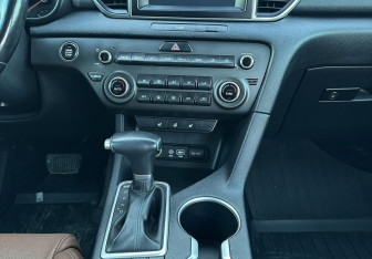 Подержанный автомобиль Kia Sportage 2017 года (11 фото)