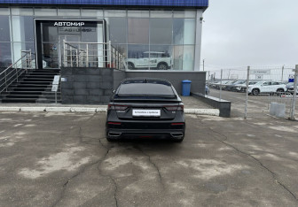 Подержанный автомобиль Omoda S5 2023 года (6 фото)