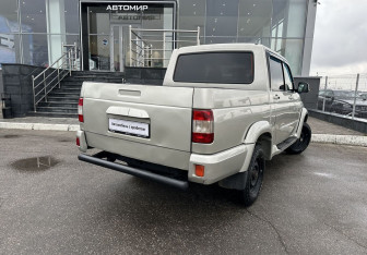 Подержанный автомобиль УАЗ Pickup 2015 года (5 фото)
