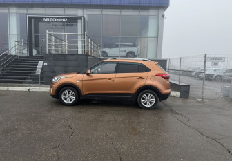 Подержанный автомобиль Hyundai Creta 2017 года (8 фото)