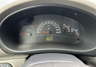 Подержанный автомобиль LADA (ВАЗ) Kalina Sedan 2010 года (9 фото)