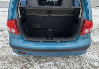 Подержанный автомобиль Hyundai Getz 2005 года (15 фото)