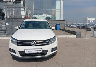Подержанный автомобиль Volkswagen Tiguan 2012 года (2 фото)