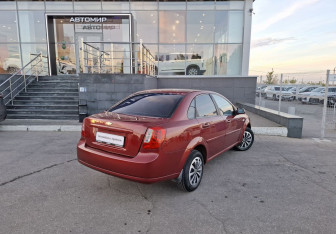 Подержанный автомобиль Chevrolet Lacetti Sedan 2008 года (5 фото)