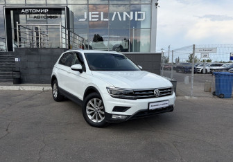 Подержанный автомобиль Volkswagen Tiguan 2017 года (3 фото)