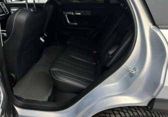 Подержанный автомобиль Jaecoo J7 2024 года (12 фото)