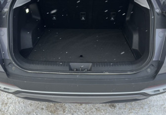 Подержанный автомобиль Omoda C5 2024 года (13 фото)