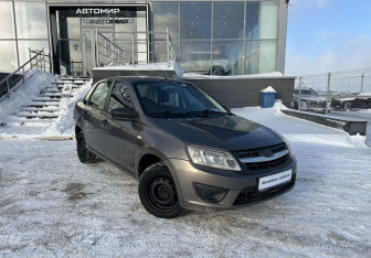 Подержанный автомобиль LADA (ВАЗ) Granta Sedan 2017 года (3 фото)