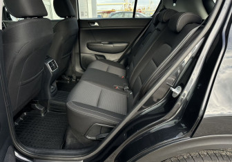 Подержанный автомобиль Kia Sportage 2019 года (12 фото)