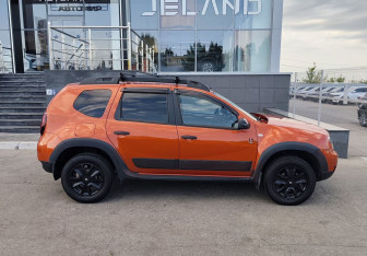 Подержанный автомобиль Renault Duster 2018 года (4 фото)