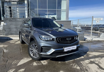 Подержанный автомобиль Geely Atlas Pro 2021 года (3 фото)