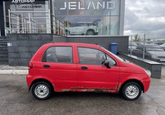 Подержанный автомобиль Daewoo Matiz 2012 года (4 фото)