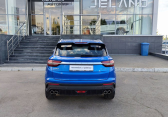 Подержанный автомобиль Geely Coolray 2020 года (6 фото)
