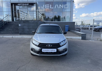Подержанный автомобиль LADA (ВАЗ) Granta Sedan 2020 года (2 фото)
