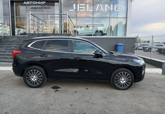 Подержанный автомобиль Haval Jolion 2023 года (4 фото)