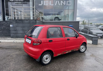 Подержанный автомобиль Daewoo Matiz 2012 года (5 фото)