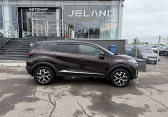 Подержанный автомобиль Renault Kaptur 2018 года (4 фото)