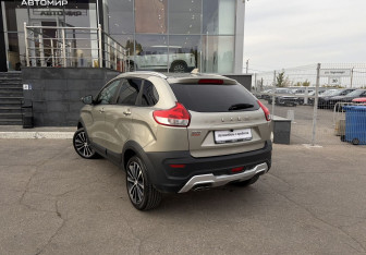 Подержанный автомобиль LADA (ВАЗ) XRAY 2020 года (7 фото)