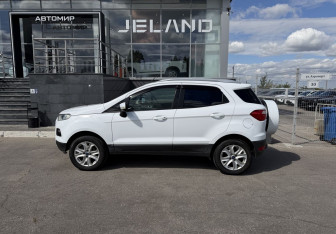 Подержанный автомобиль Ford EcoSport 2016 года (8 фото)