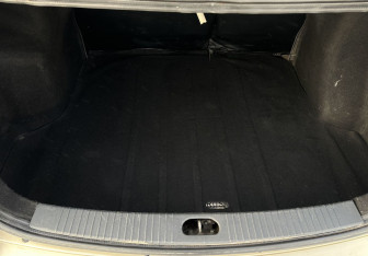 Подержанный автомобиль Kia Rio Sedan 2010 года (15 фото)