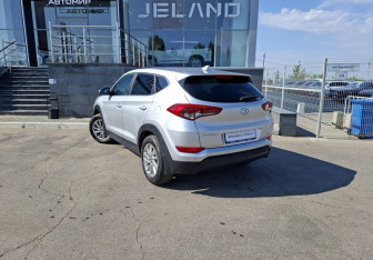 Подержанный автомобиль Hyundai Tucson 2017 года (7 фото)