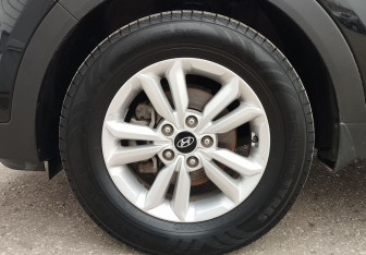 Подержанный автомобиль Hyundai Creta 2019 года (14 фото)