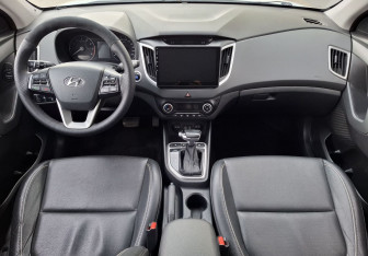 Подержанный автомобиль Hyundai Creta 2016 года (10 фото)