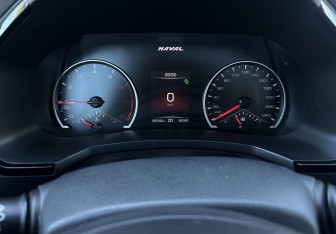 Подержанный автомобиль Haval F7 2020 года (9 фото)