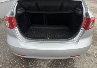Подержанный автомобиль Chevrolet Lacetti Hatchback 2011 года (15 фото)