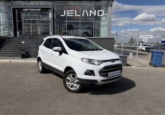 Подержанный автомобиль Ford EcoSport 2016 года (3 фото)