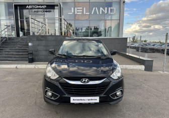 Подержанный автомобиль Hyundai ix35 2012 года (2 фото)