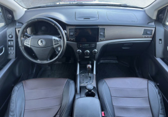 Подержанный автомобиль SsangYong Actyon 2013 года (10 фото)