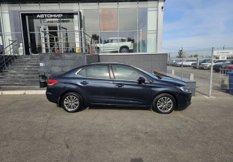 Подержанный автомобиль Citroen C4 Sedan 2019 года (4 фото)