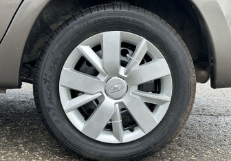 Подержанный автомобиль LADA (ВАЗ) Granta Hatchback 2018 года (14 фото)